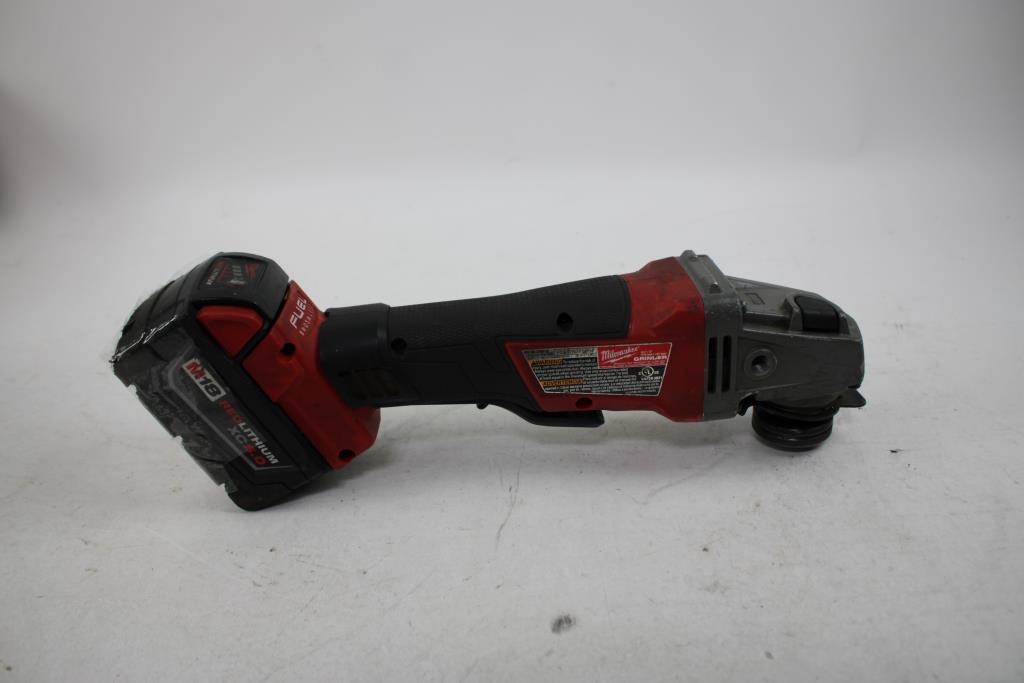 Milwaukee 4-1/2"/5" Grinder