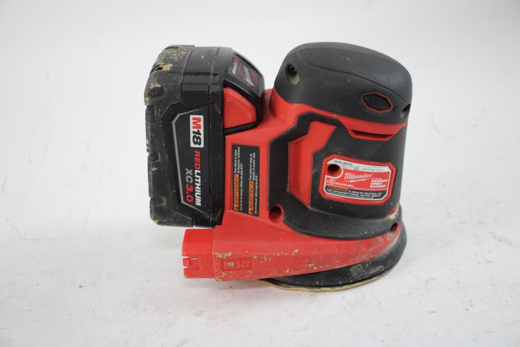 Milwaukee 5" Random Orbit Sander, 264820 Property Room