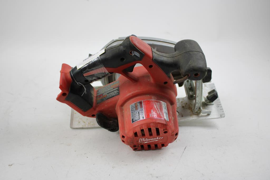 Milwaukee 6-1/2" Circular Saw