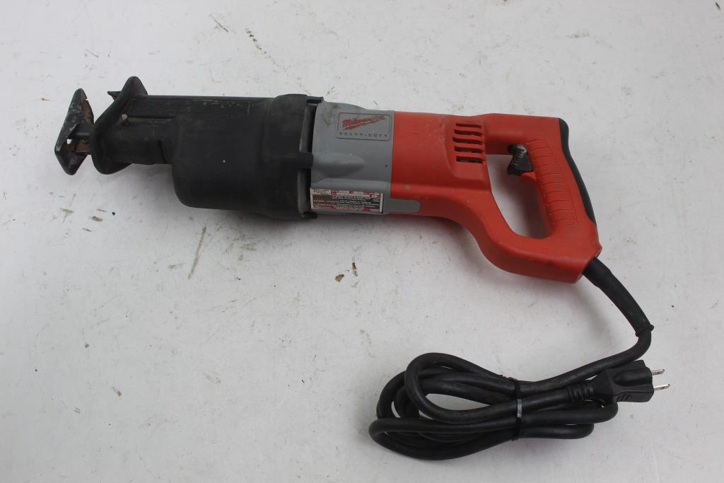Milwaukee 6520 21 >> Milwaukee 6520 21 Corded Reciprocating Saw Property Room Milwaukee 6520 21 >> Milwaukee 6520 21 Corded Reciprocating Saw Property Room