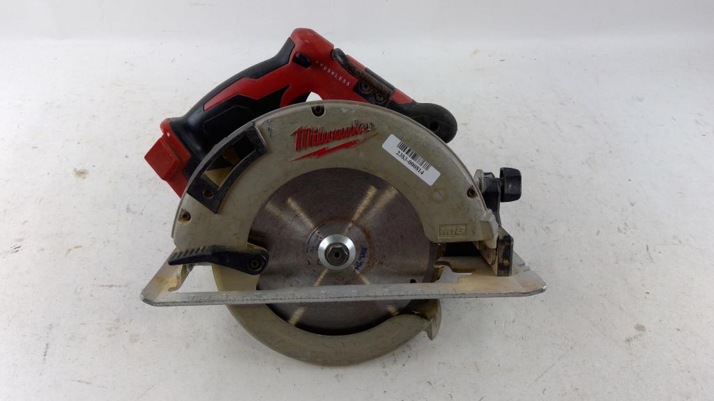 Milwaukee Circular Saw