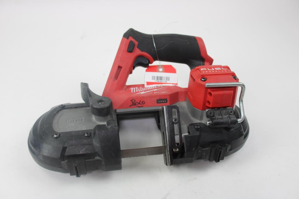 Milwaukee Compact Band Saw