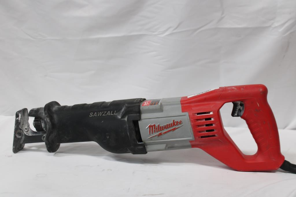 Milwaukee Corded Sawzall Reciprocating Saw