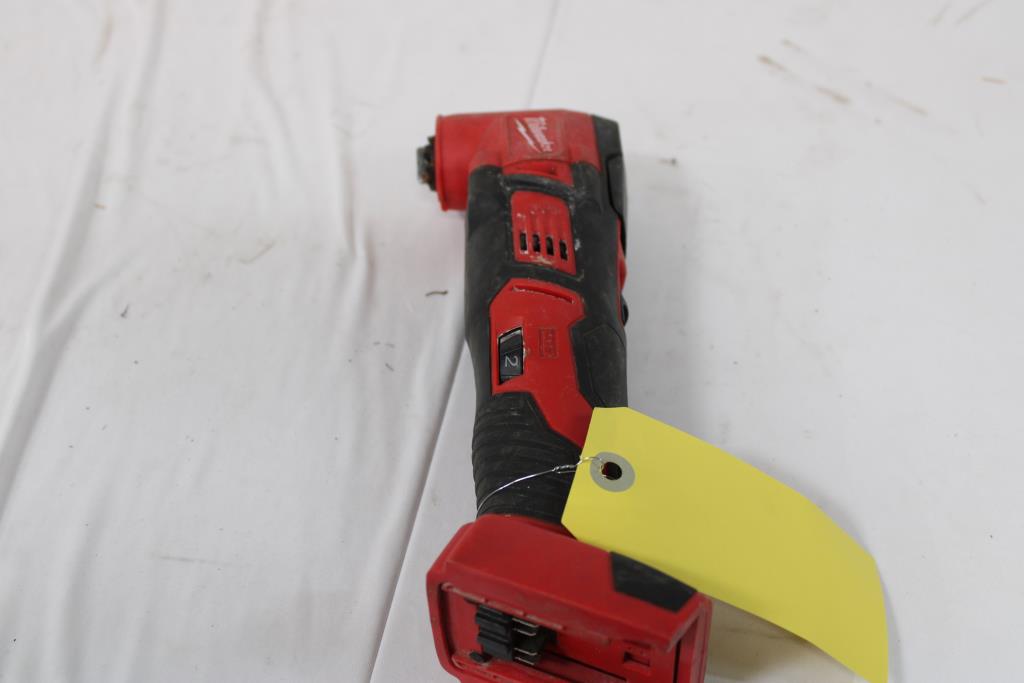 Milwaukee Cordless Oscillating Multi-tool