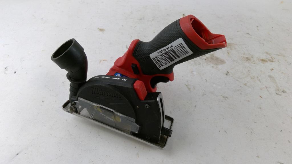 Milwaukee Cut Off Tool