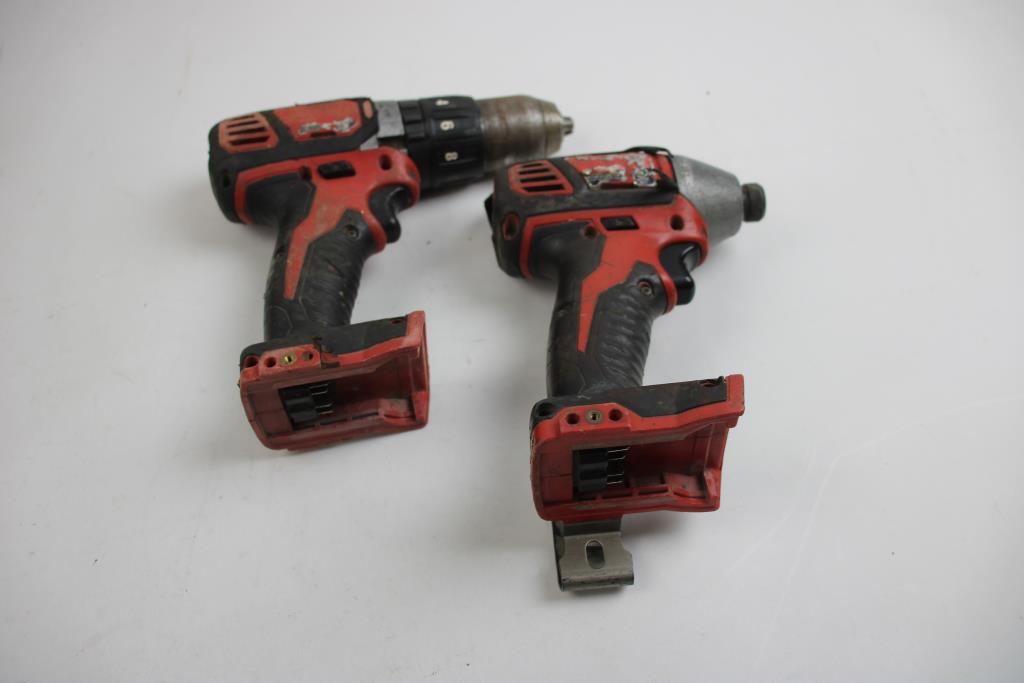 Milwaukee Drill 2 Pieces