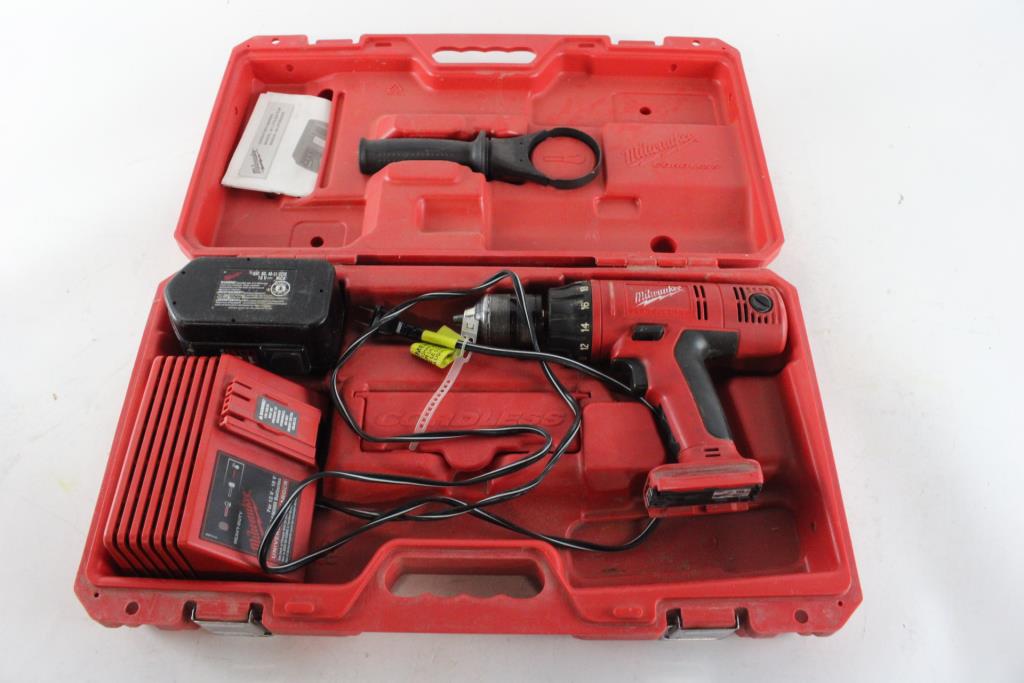 Milwaukee Drill Driver Kit Property Room