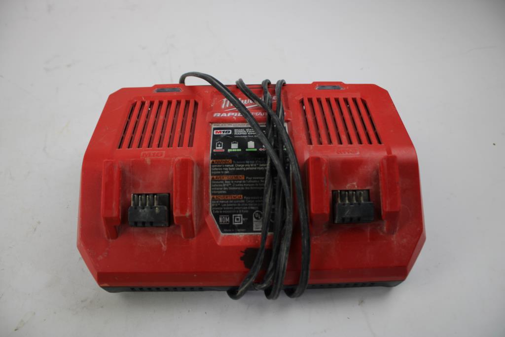 Milwaukee Dual Bay Rapid Charger, 2.0Ah Battery