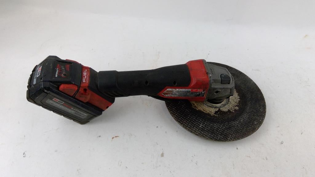Milwaukee Grinder