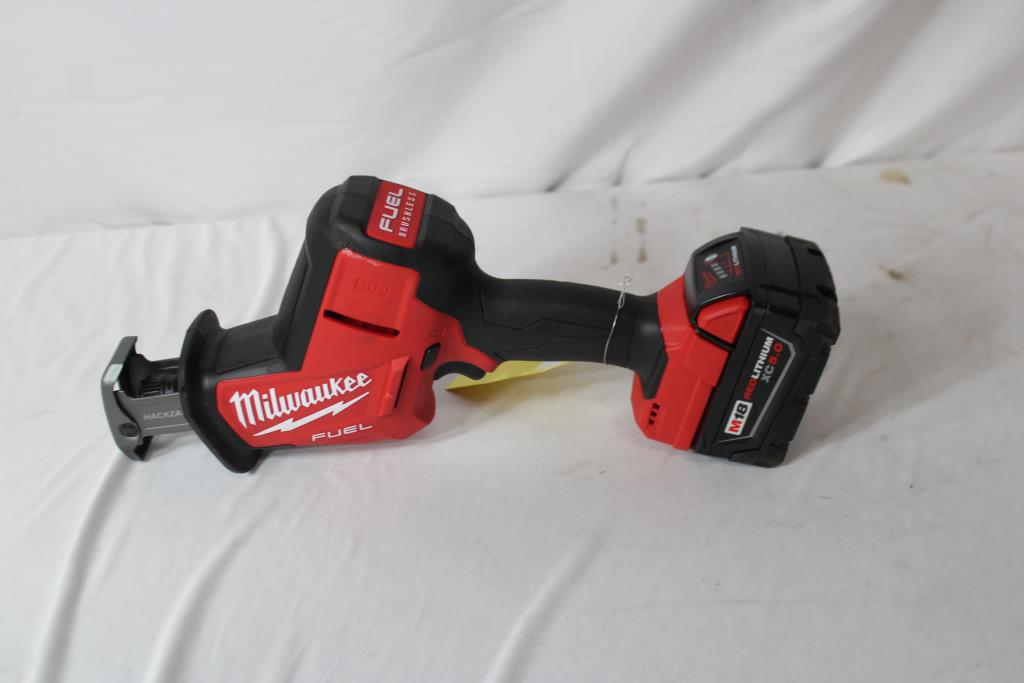 Milwaukee Hackzall Reciprocating Saw