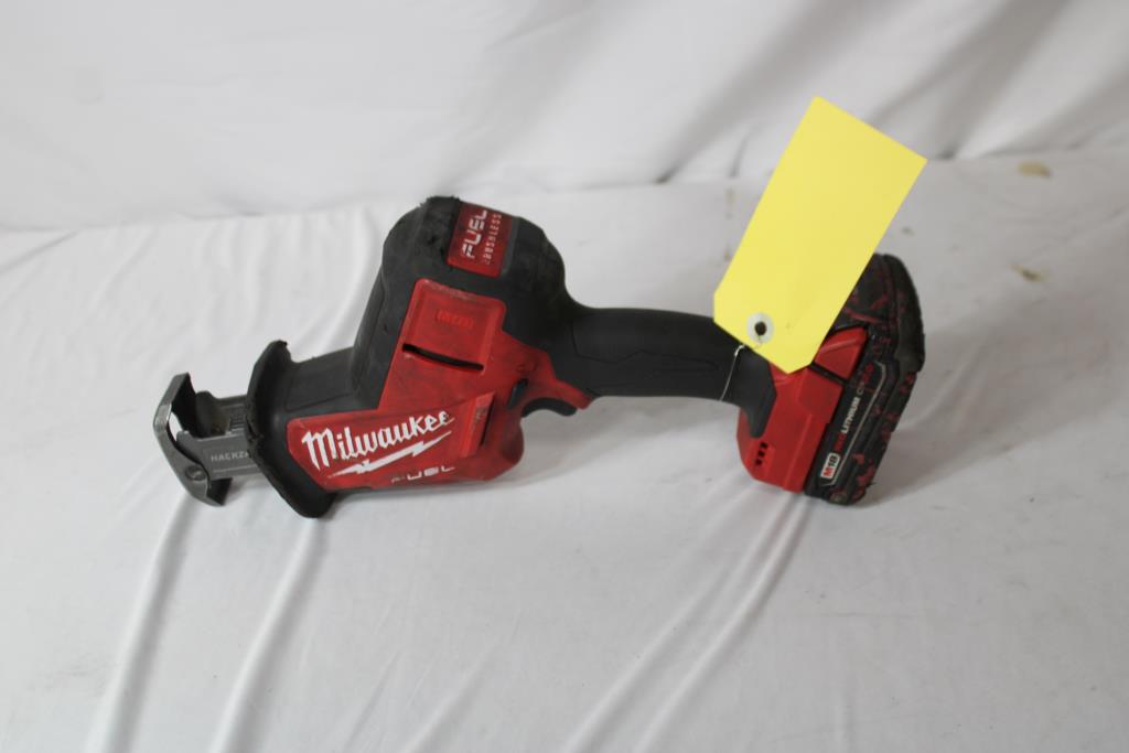 Milwaukee Hackzall Reciprocating Saw