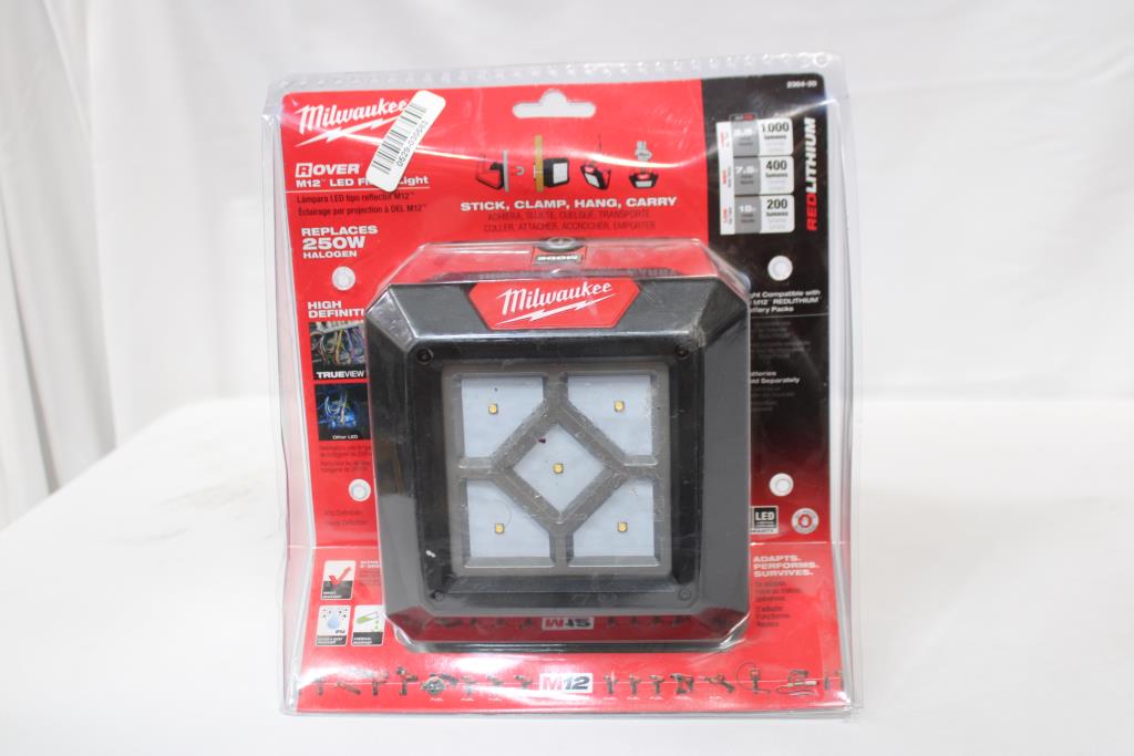 Milwaukee M12 Cordless Rover LED Compact Flood Light
