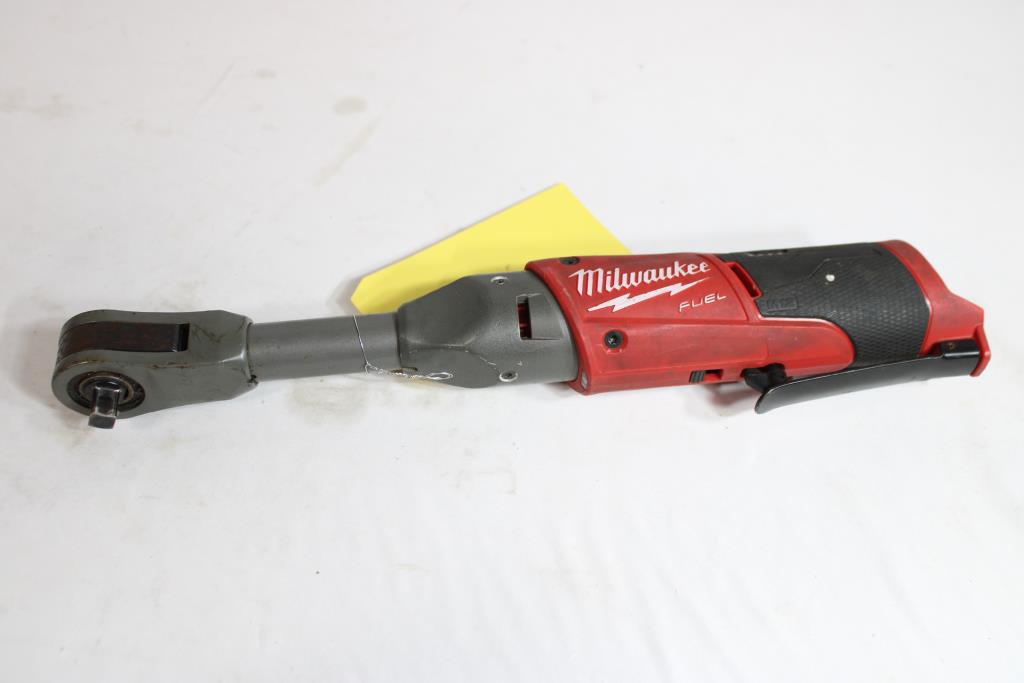 Milwaukee M12 Fuel Extended Impact Ratchet