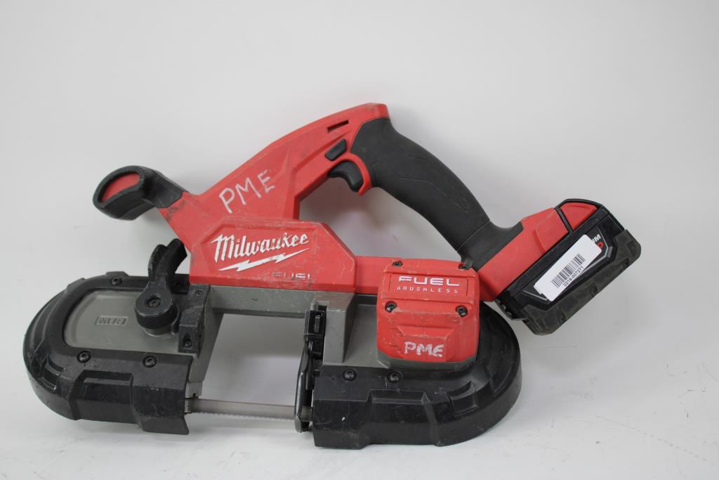 Milwaukee M18 Compact Band Saw