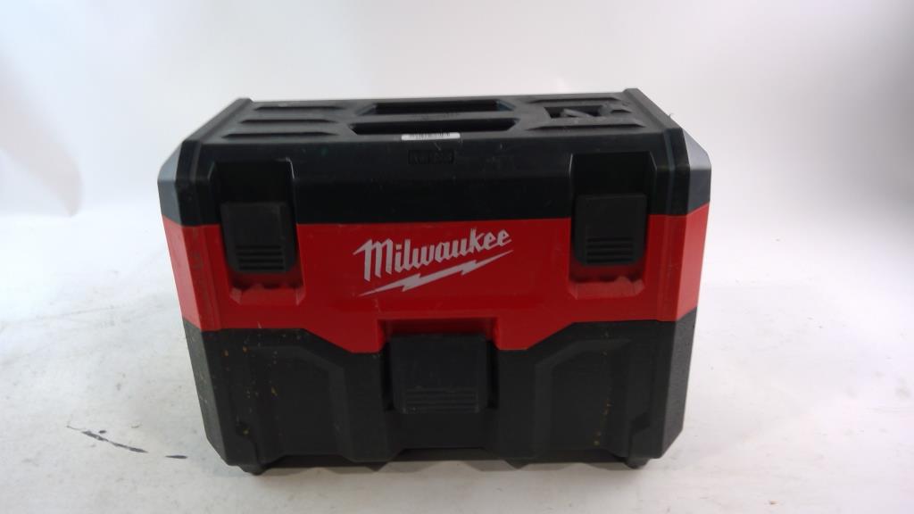 Milwaukee M18 Shop Vac Property Room
