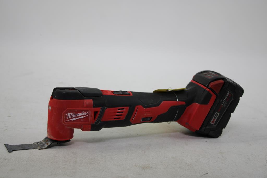 Milwaukee Multi-Tool