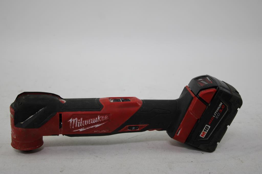 Milwaukee Oscillating Multi-Tool