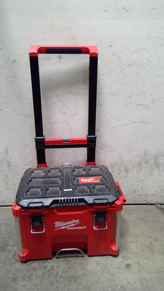 Milwaukee Packout 22" Rolling Modular Tool Box