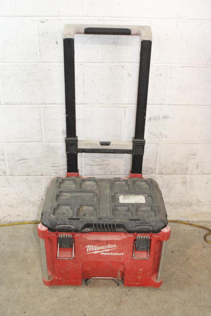 Milwaukee Packout Dewalt Charging Dock And More Property Room