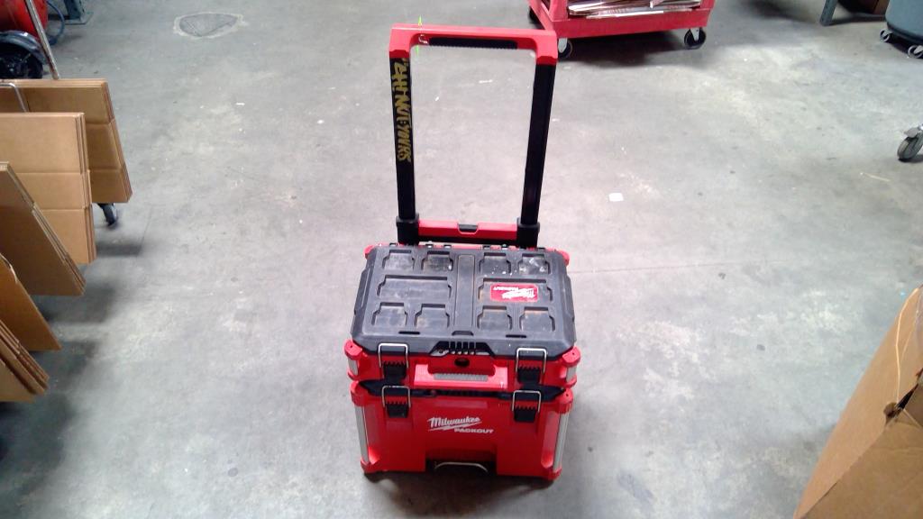 Milwaukee Packout Rolling Stacking Toolbox With Tools