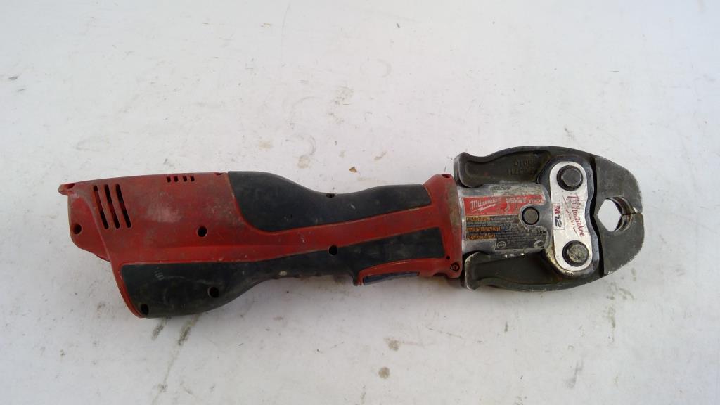 Milwaukee Press Tool