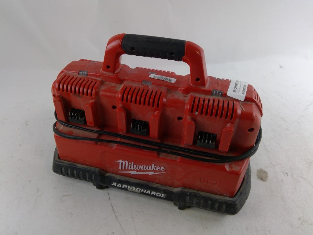 Milwaukee Rapid Charger