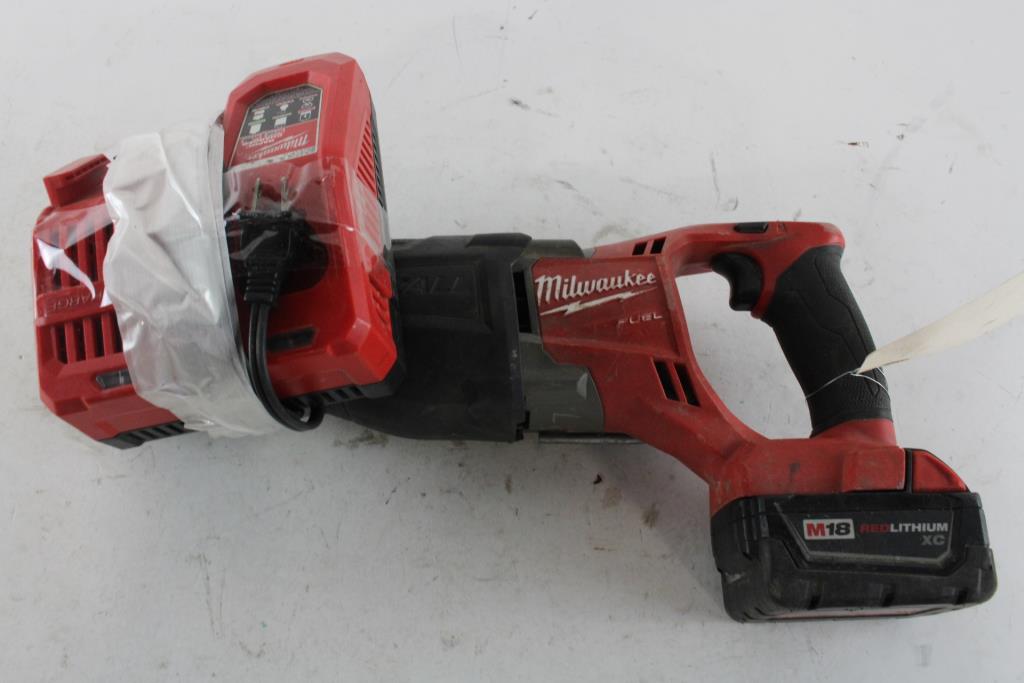 Milwaukee Reciprocating Saw With Battery Charger Property Room