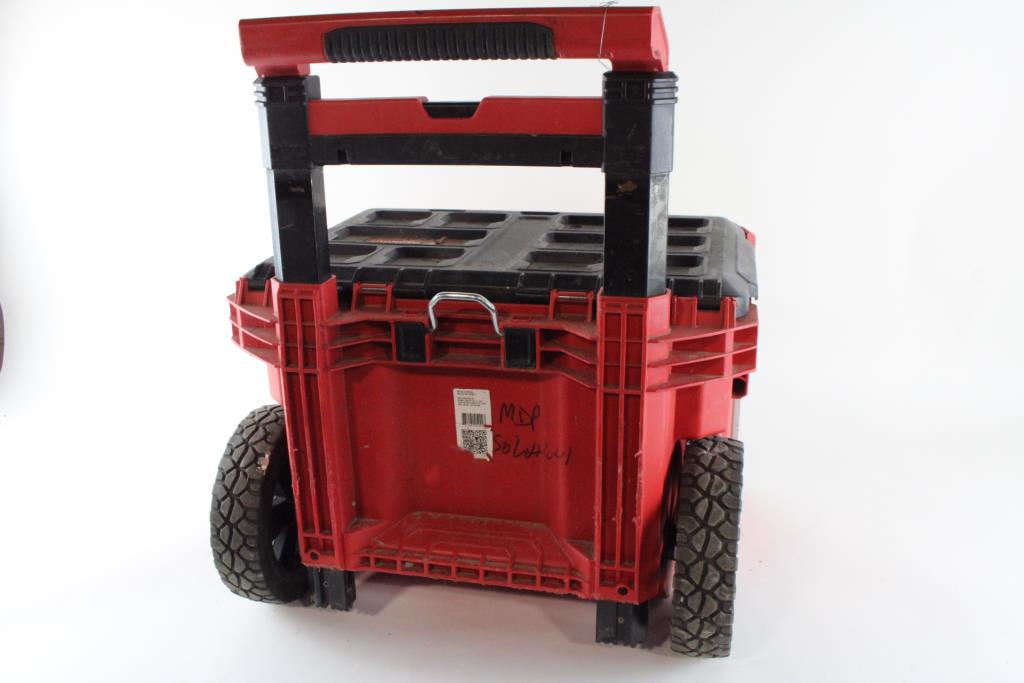 Milwaukee Rolling Tool Chest, With Tools, 3+ Pieces Property Room