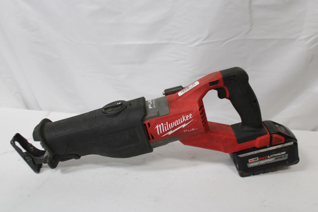Milwaukee Sawzall Reciprocating Saw