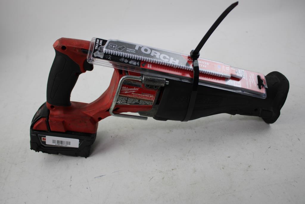 Milwaukee Sawzall Reciprocating Saw With 9" Saw Blades 3-Pack