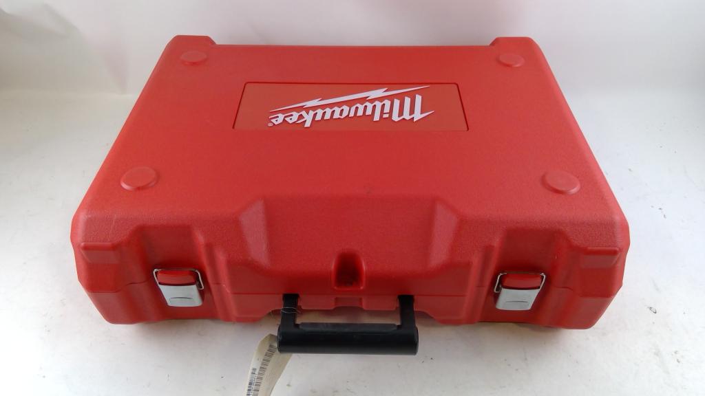 Milwaukee SDS Max Demolition Hammer
