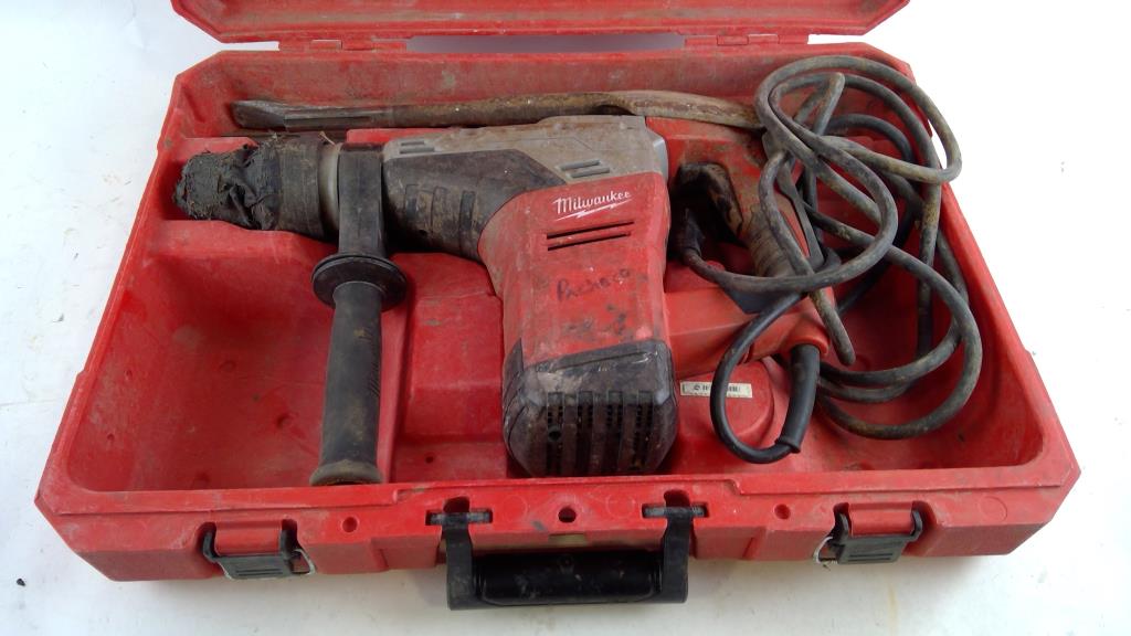 Milwaukee SDS Max Rotary Hammer Kit
