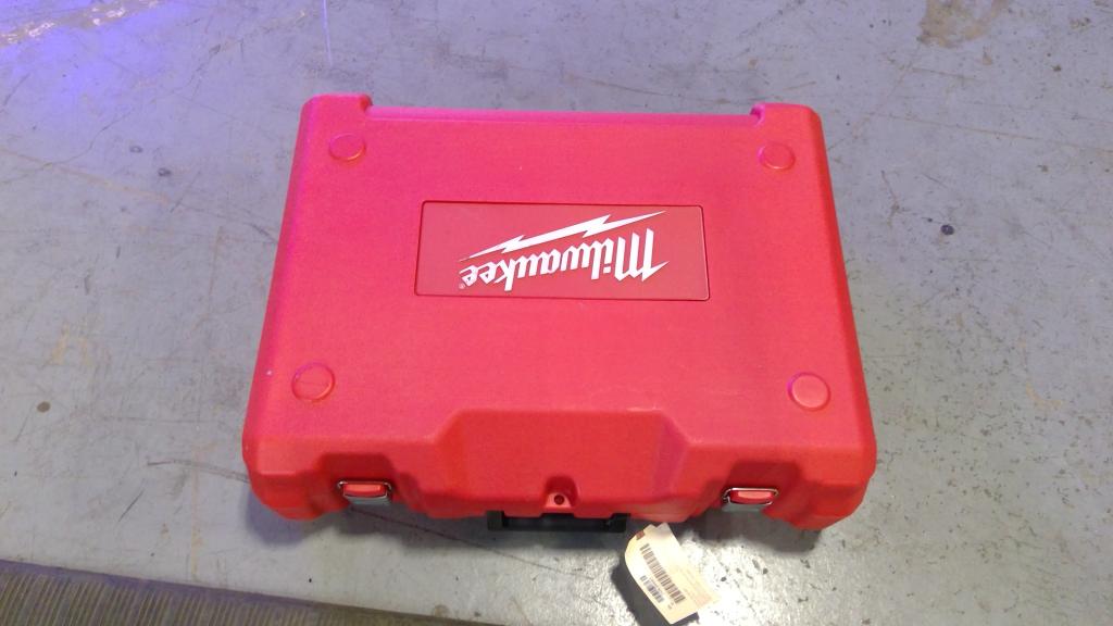 Milwaukee SDS-Max Combo Hammer