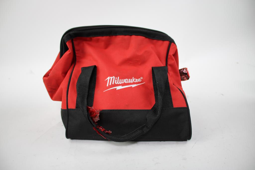 Milwaukee Tool Bag With Shockwave Impact Duty, Screwdriver, Locking Pliers, & Drill Bits 6 Pieces