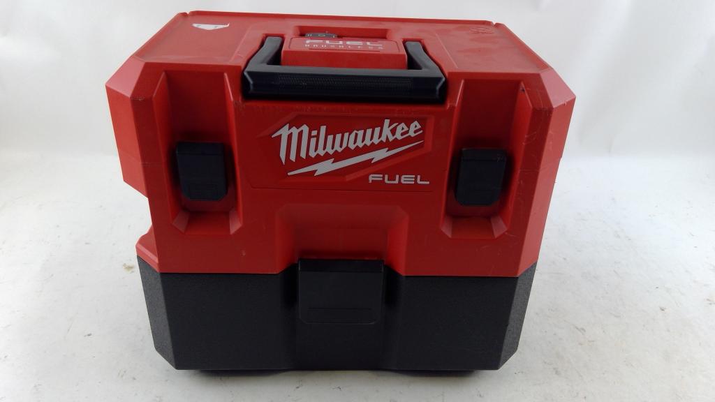 Milwaukee Wet / Dry Vacuum