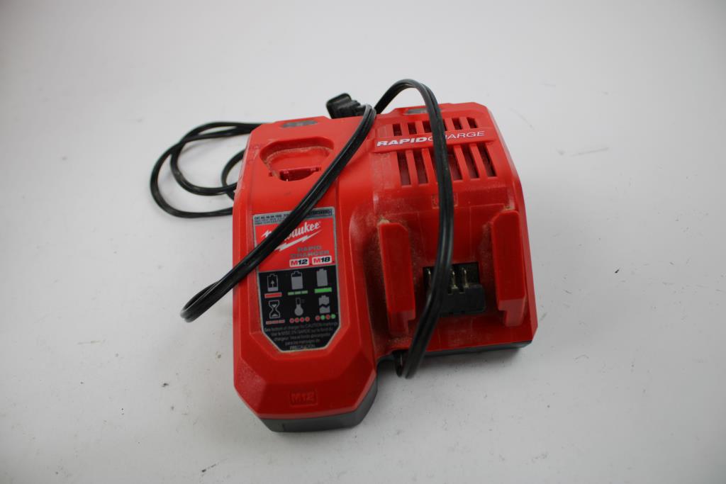 Milwaukee XC5.0 Battery, And M12 M18 Rapid Charger, 2 Pieces