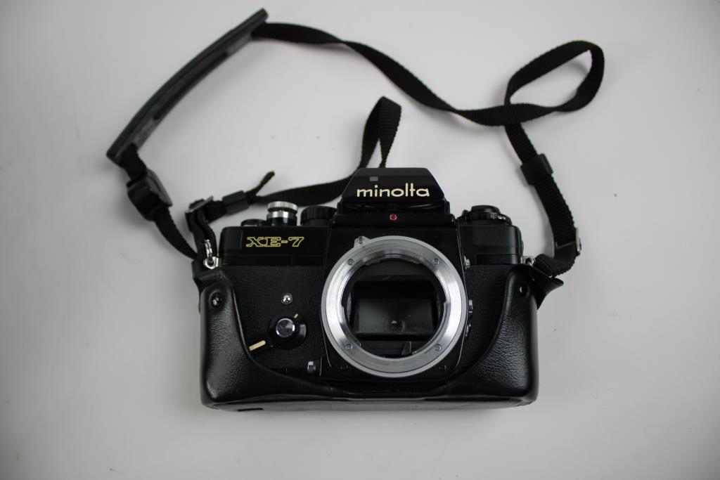 Minolta XE-7 35mm SLR Camera - NO LENS