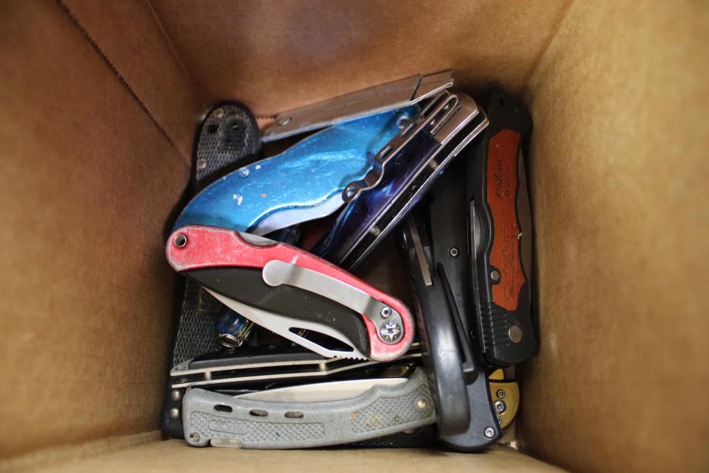Misc Lot Folding Knives