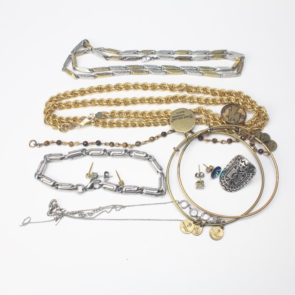 Mixed Jewelry, 10+ Pieces Property Room