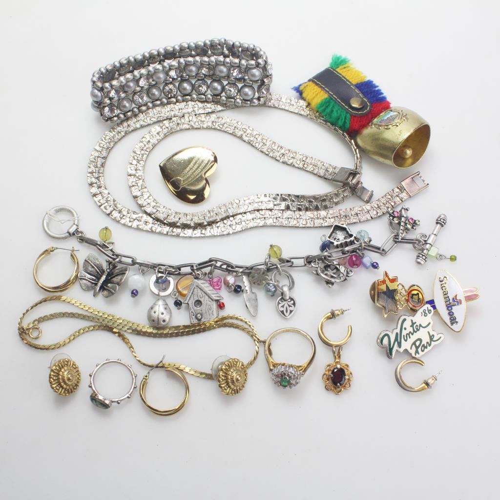Mixed Jewelry, 10+ Pieces Property Room