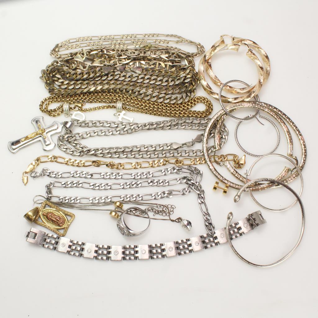 Mixed Jewelry, 10+ Pieces Property Room