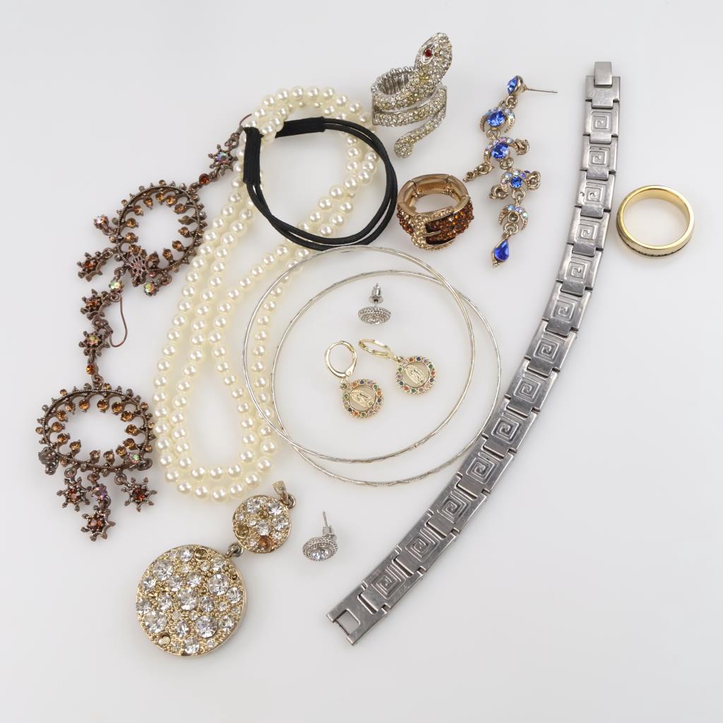 Mixed Jewelry, 10+ Pieces