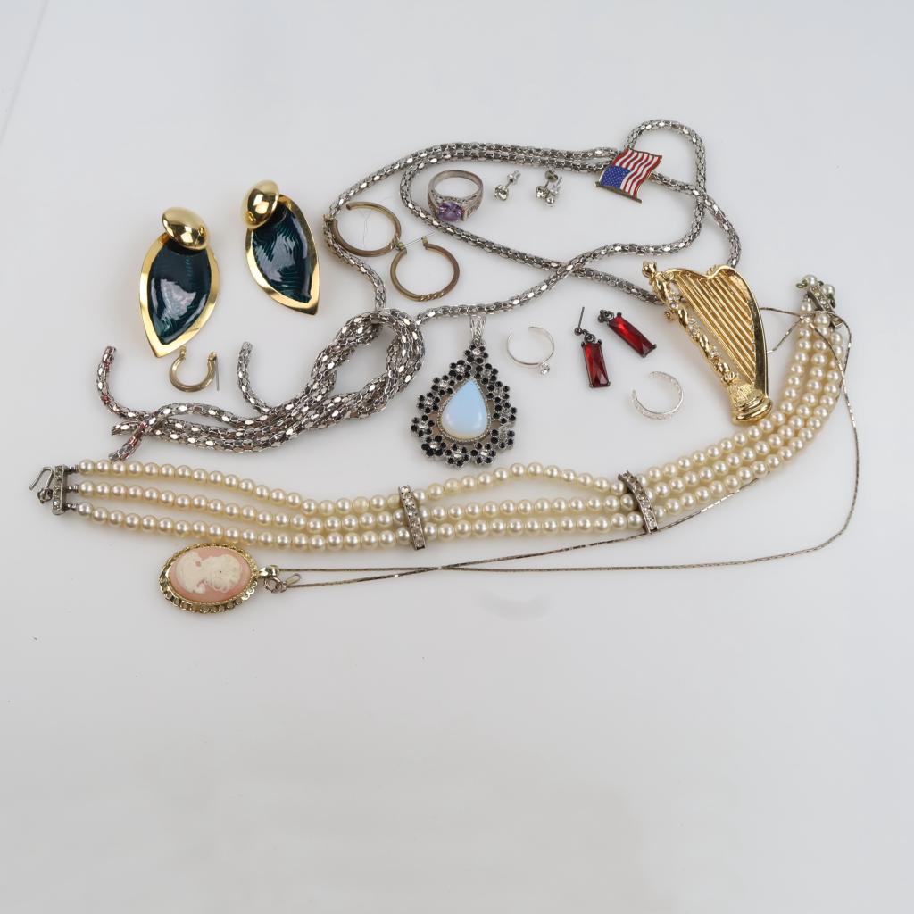 Mixed Jewelry, 11+ Pieces