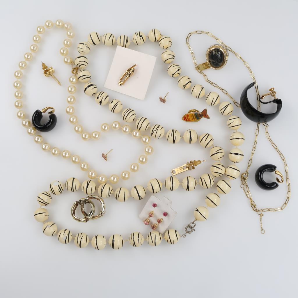 Mixed Jewelry, 11+ Pieces
