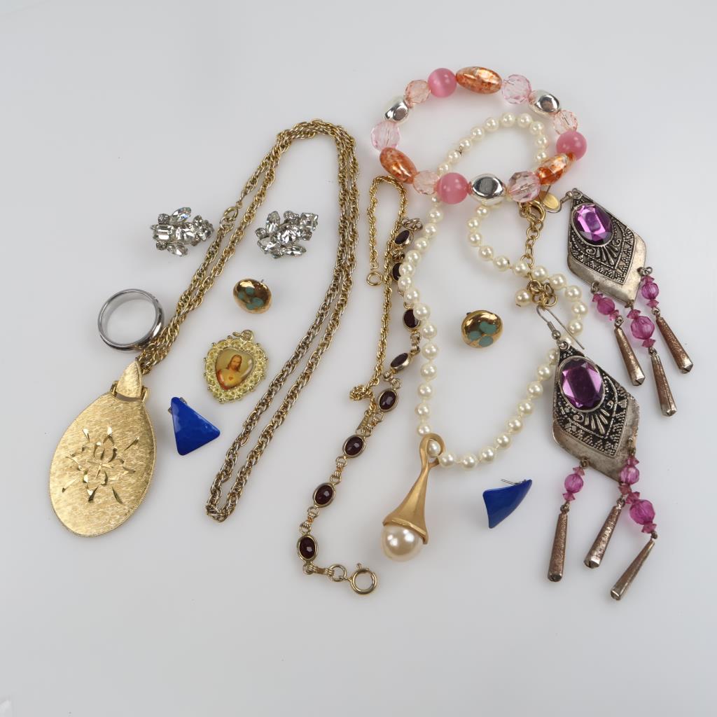Mixed Jewelry, 11+ Pieces
