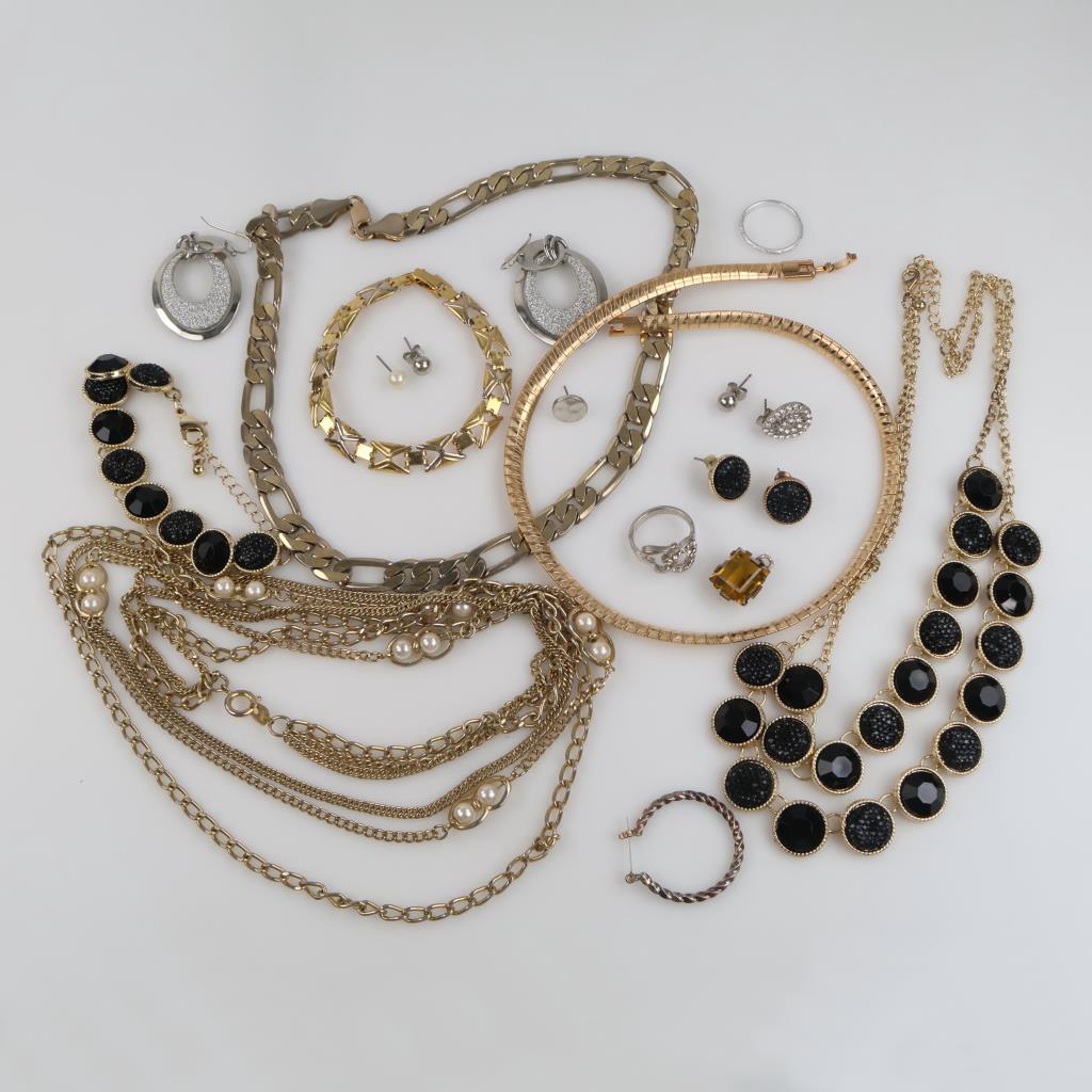 Mixed Jewelry, 11+ Pieces