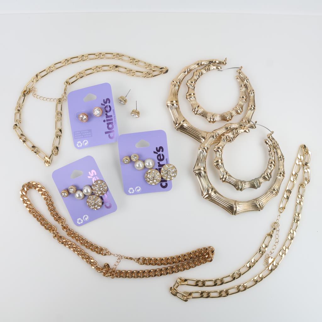 Mixed Jewelry, 12 Pieces