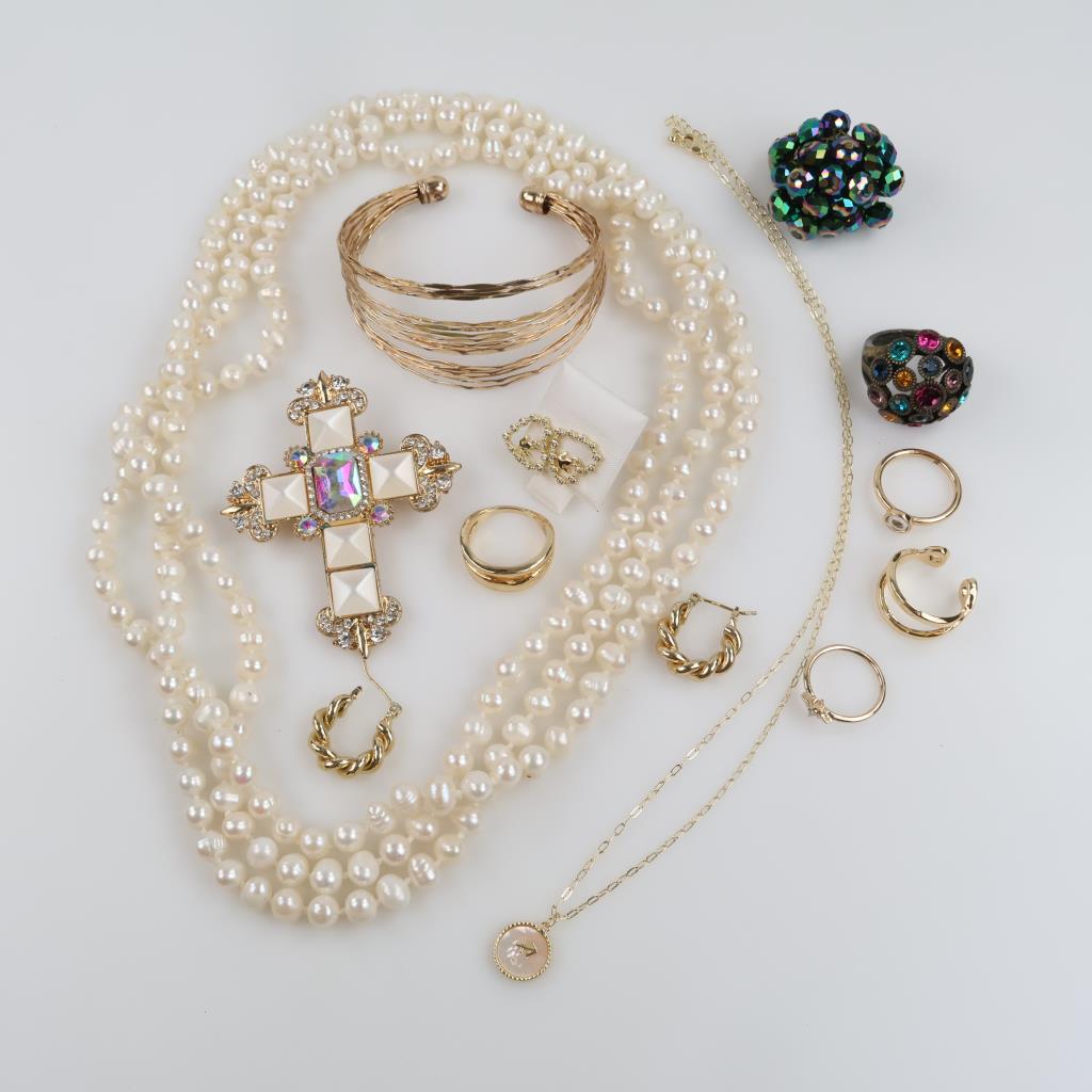 Mixed Jewelry, 12 Pieces