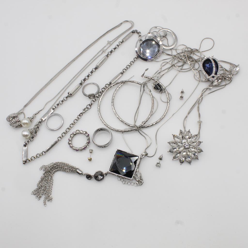 Mixed Jewelry, 12+ Pieces