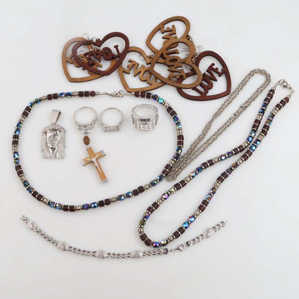 Mixed Jewelry, 12 Pieces